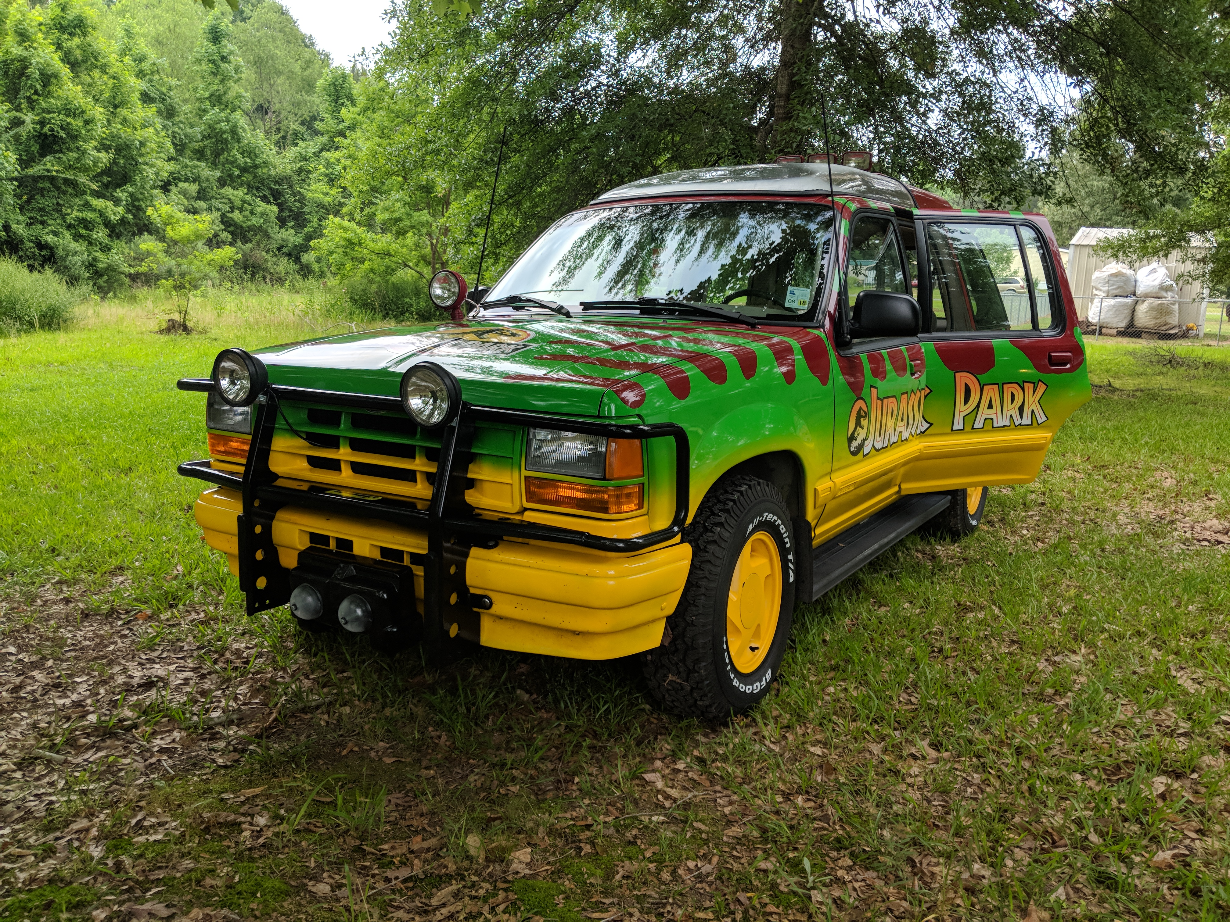 Jurassic Park Ford Explorer
